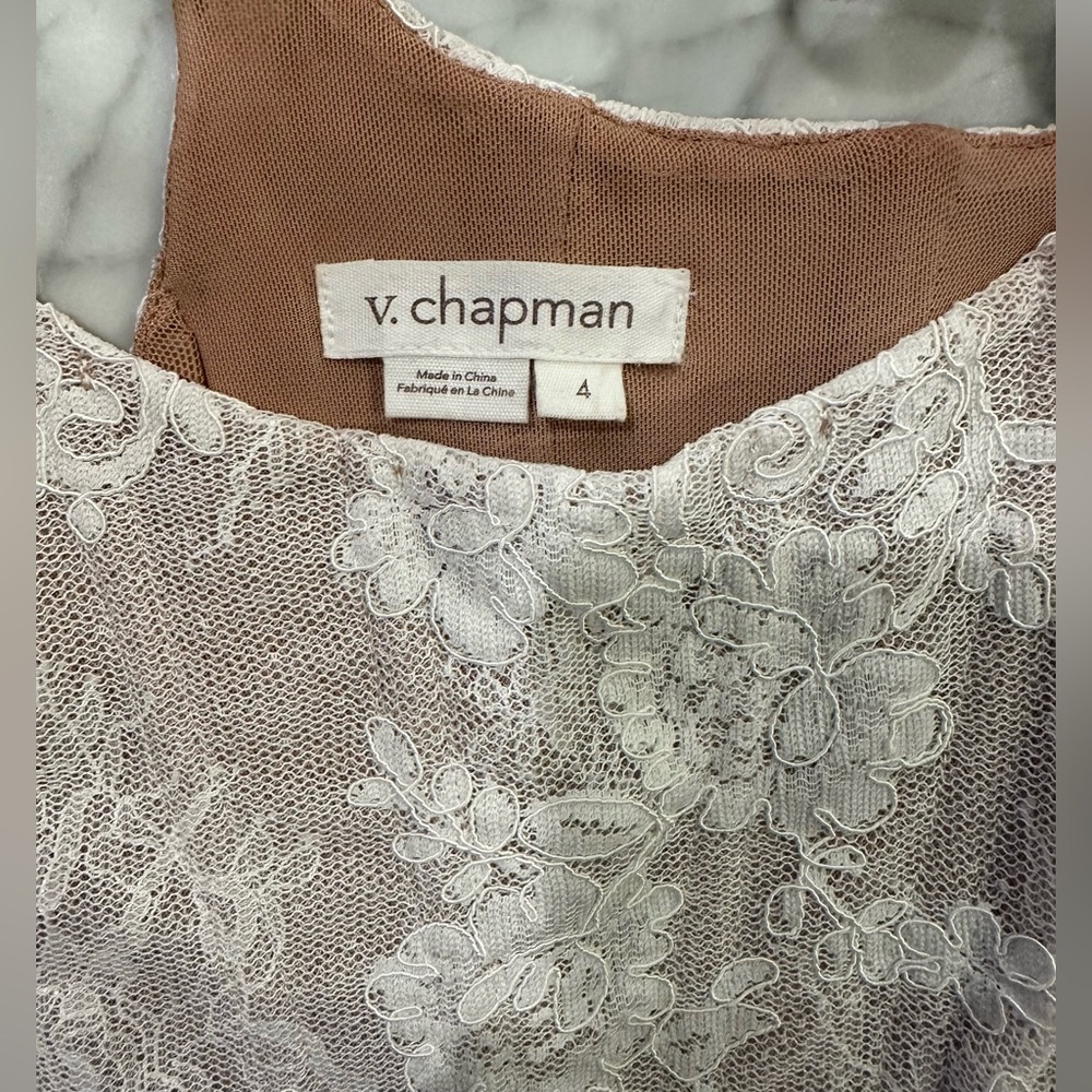 V. Chapman Vinetta Set in White Chantilly Lace - Size 4 - Picture 8 of 13